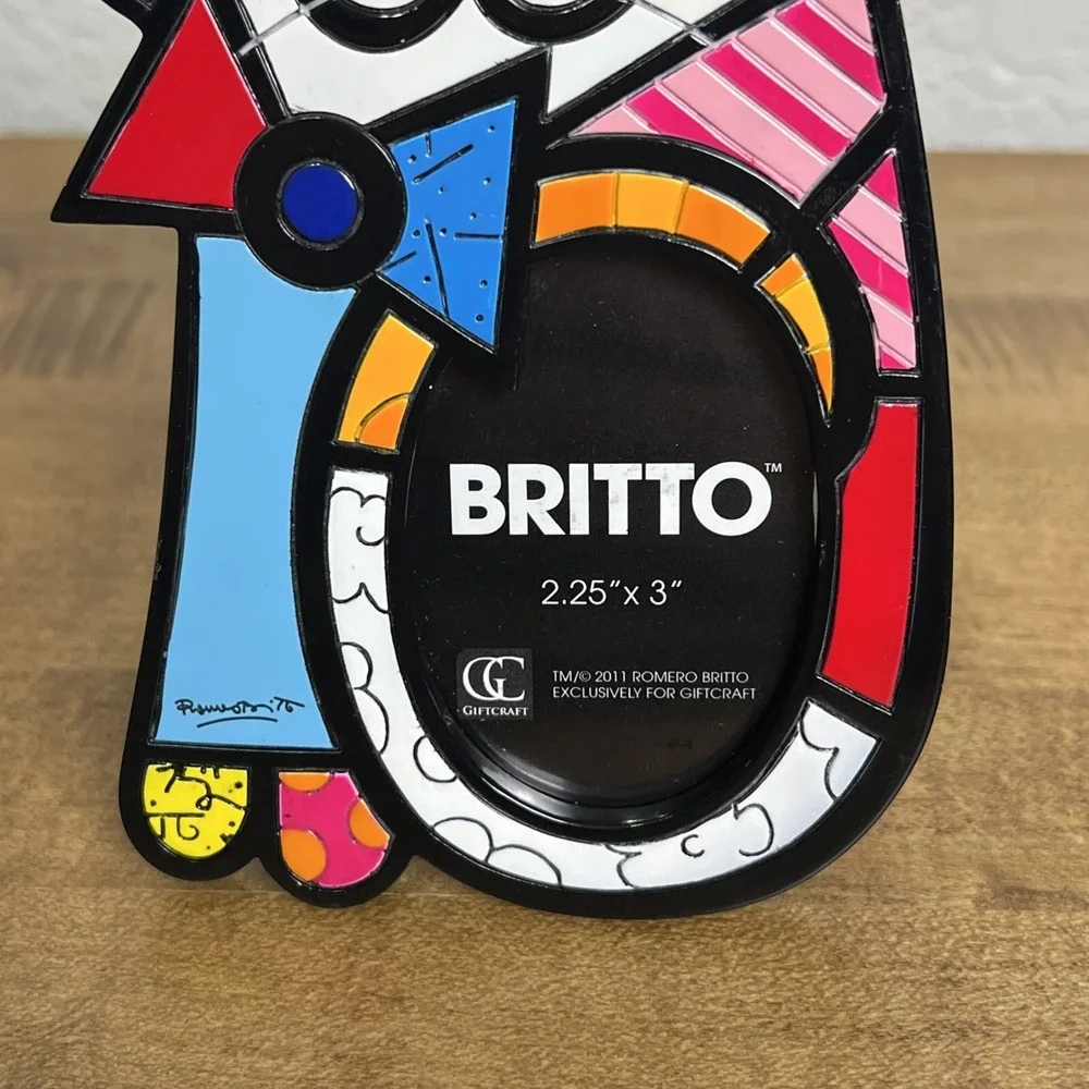 Romero Britto Fun Cat Picture Frame Holds 2.25